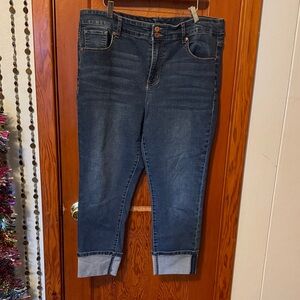 Dark Blue Women's Capri Jeans. Maurice’s Size 18W